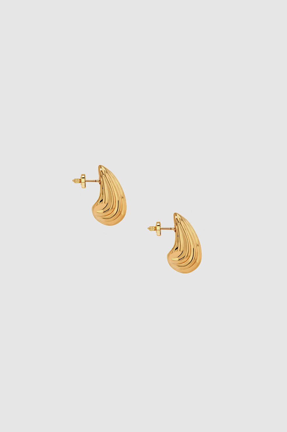 ANINE BING Small Ribbed Drop Earrings - Gold - Side View 